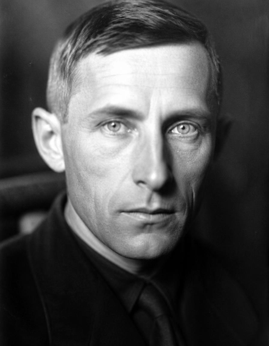 Ernst Jünger, 1895 – 1998