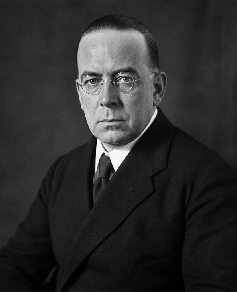 Oswald Spengler, 1880 – 1936